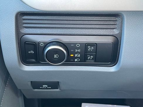 New 2025 Ford F550 4x4 Regular Cab Super Duty image 12