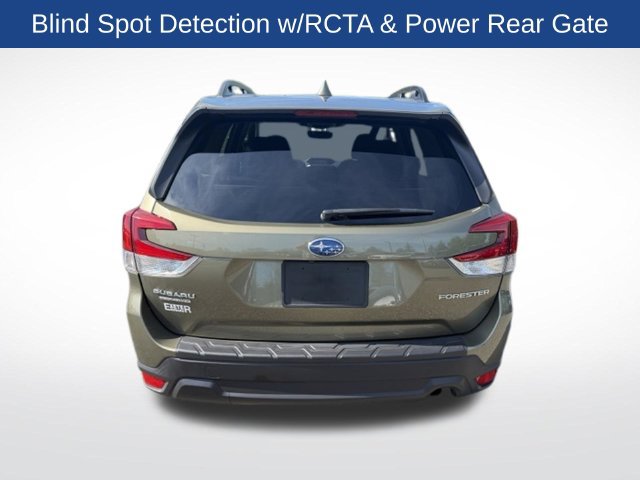 Used 2023 Subaru Forester Premium AWD/4WD image 5