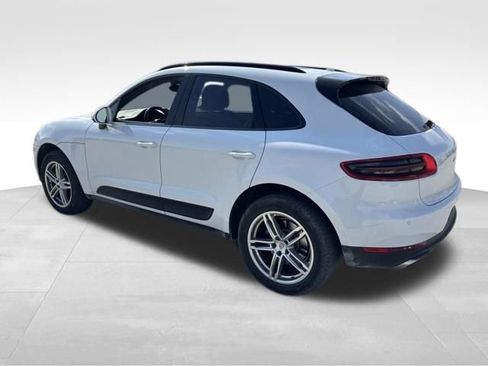 Used 2018 Porsche Macan image 3