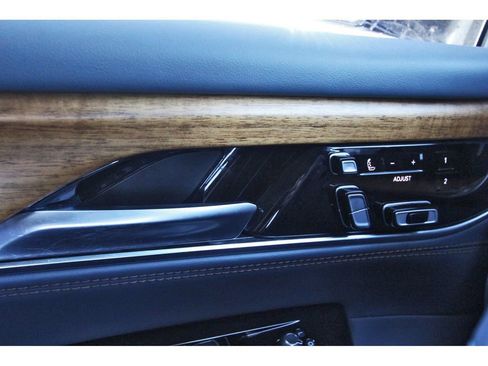 Used 2023 Jeep Grand Wagoneer Series II w/ Premium Group II image 23