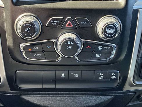 Used 2018 RAM 1500 Big Horn AWD/4WD image 16