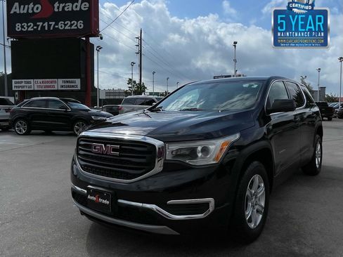 Used 2018 GMC Acadia SLE image 1