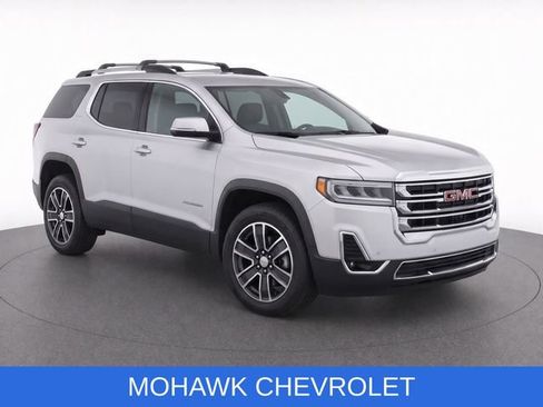 Used 2020 GMC Acadia SLT w/ Driver Alert Package II AWD/4WD image 2