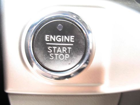 Used 2022 Ford F150 XLT w/ Equipment Group 302A High AWD/4WD image 51