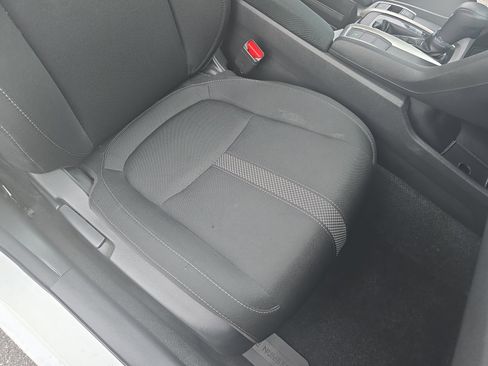 Used 2019 Honda Civic LX image 10