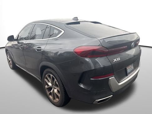 Used 2021 BMW X6 xDrive40i image 16