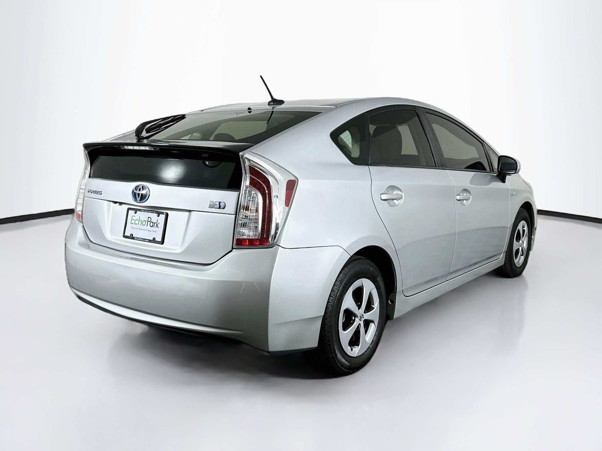 Used 2014 Toyota Prius Three FWD image 9