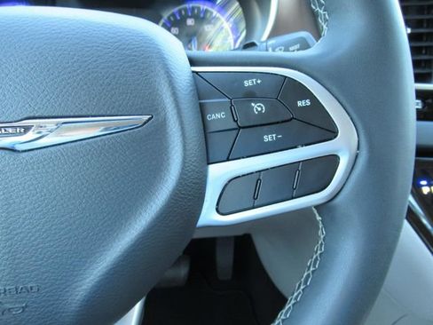 Certified 2023 Chrysler Voyager LX FWD image 25