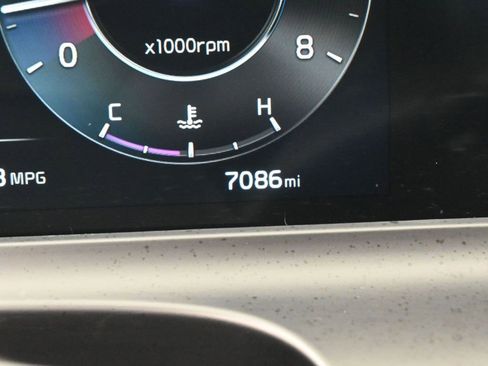 Used 2025 Kia Seltos EX w/ EX Sunroof Package image 29