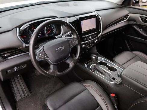 Used 2020 Chevrolet Traverse RS FWD image 66