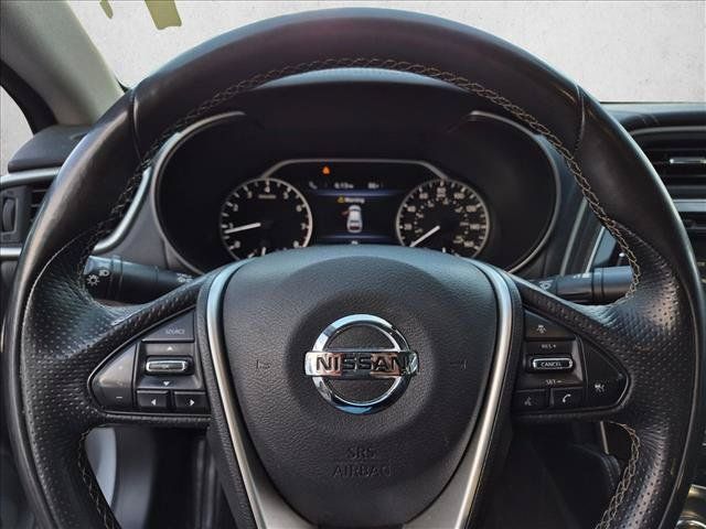 Used 2018 Nissan Maxima Platinum FWD image 11