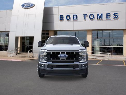 New 2026 Ford F450 XLT w/ XLT Value Package image 8