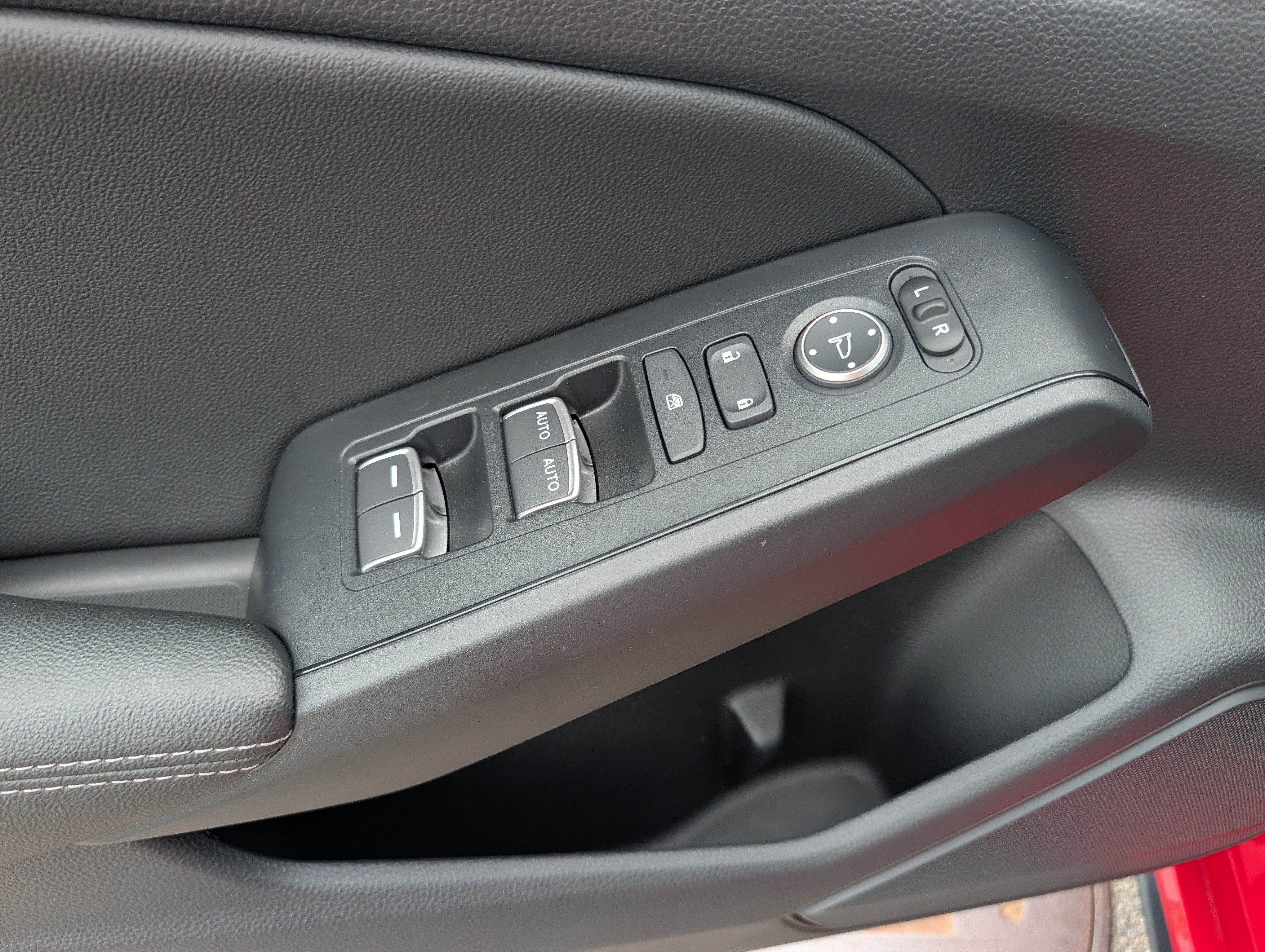 Used 2024 Honda Civic EX-L image 22