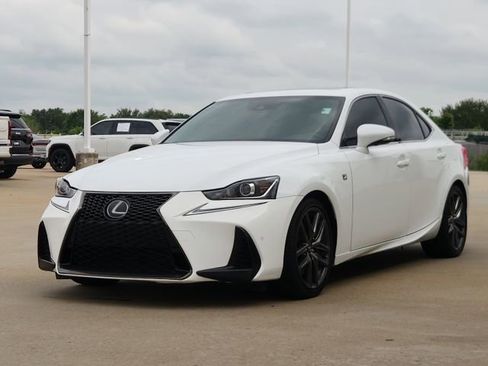 Used 2019 Lexus IS 300 F Sport w/ F Sport Package RWD image 3