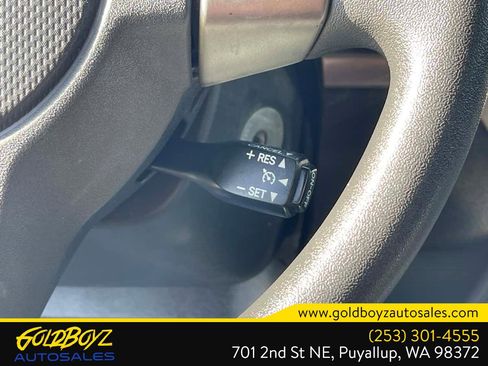 Used 2013 Scion xB FWD image 31
