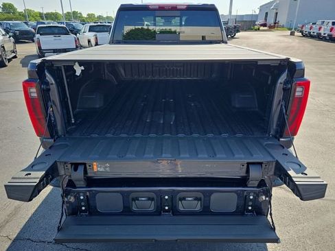New 2025 GMC Sierra 2500 Denali w/ Denali Reserve Package image 27