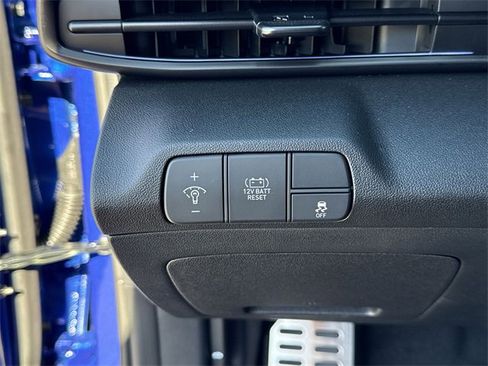 New 2026 Hyundai Elantra Sport image 17