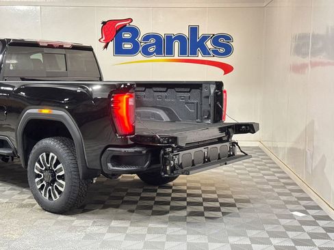 New 2026 GMC Sierra 2500 Denali Ultimate AWD/4WD image 10