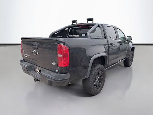 Used 2019 Chevrolet Colorado ZR2 w/ ZR2 Midnight Special Edition AWD/4WD image 9