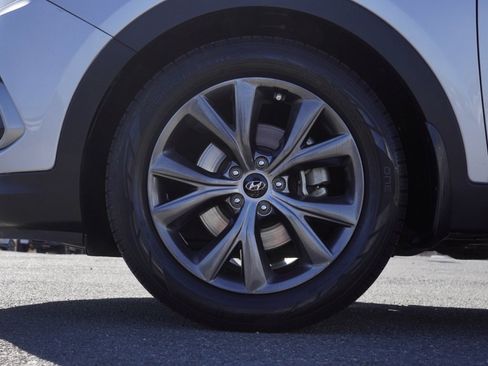 Used 2017 Hyundai Santa Fe Sport w/ 2.0T Ultimate Tech Package 05 image 11