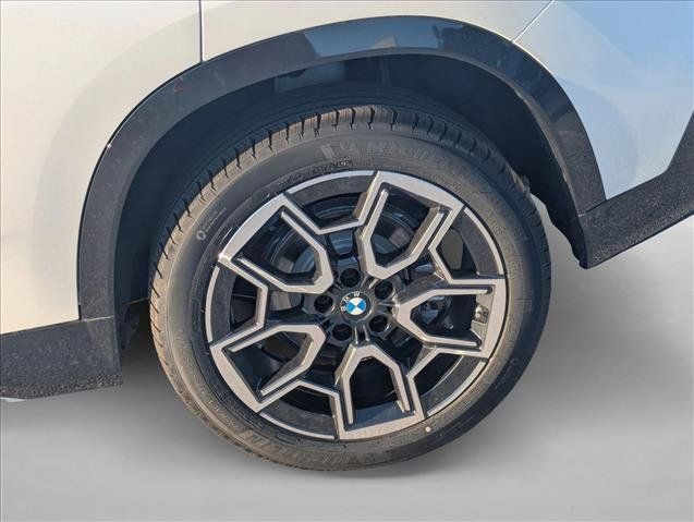 Used 2026 BMW X1 xDrive28i w/ Technology Package AWD/4WD image 9