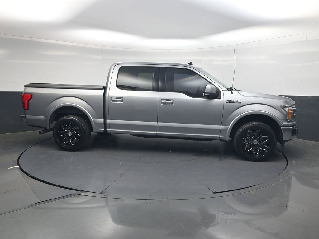 Used 2020 Ford F150 Lariat w/ Trailer Tow Package RWD image 4