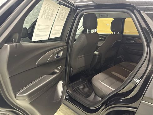 Used 2022 Chevrolet TrailBlazer LT w/ Convenience Package FWD image 30