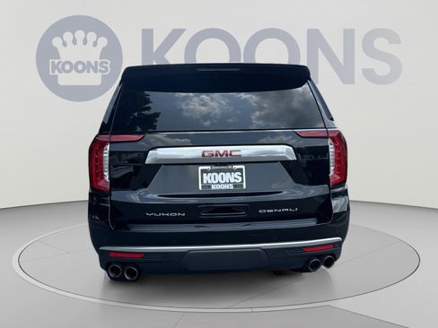 Used 2024 GMC Yukon XL Denali w/ Denali Reserve Package AWD/4WD image 5