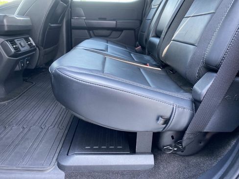 Used 2022 Ford F150 Raptor w/ Convenience Package AWD/4WD image 12