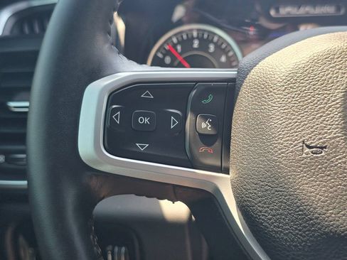 Used 2024 RAM 1500 Big Horn AWD/4WD image 32