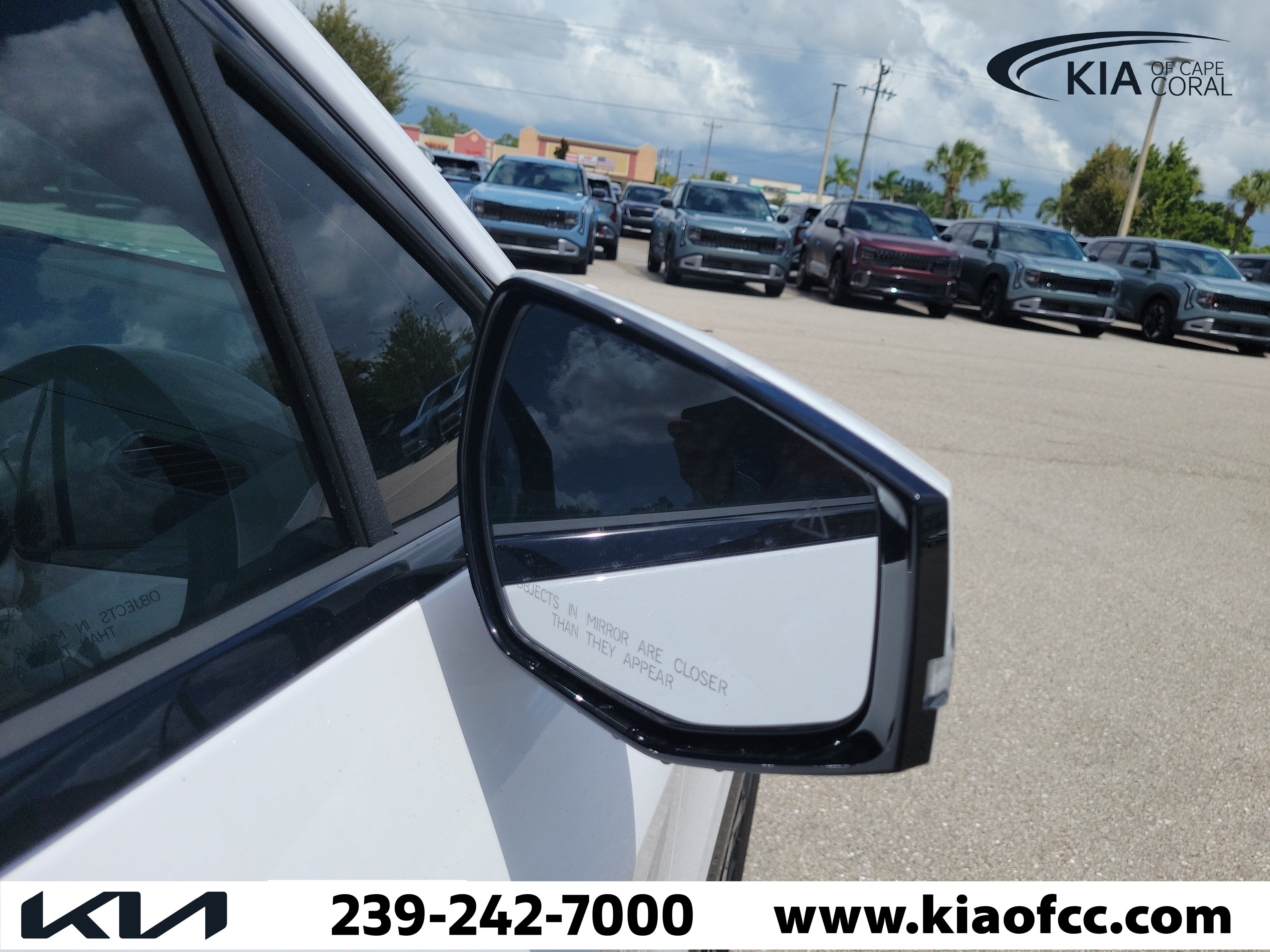 New 2026 Kia Sportage SX FWD image 8