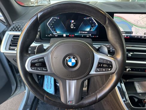 Used 2024 BMW X5 sDrive40i w/ M Sport Package RWD image 11
