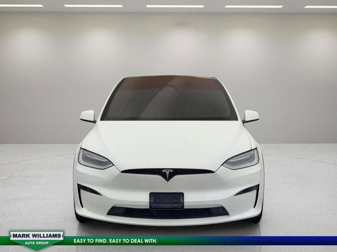 Used 2023 Tesla Model X image 9