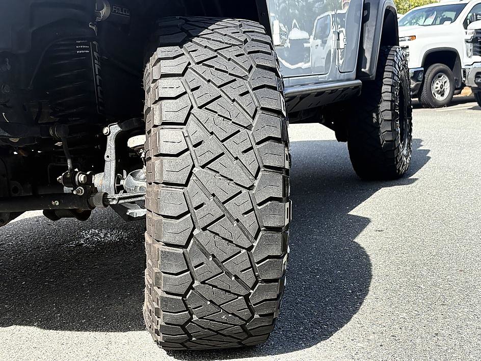 Used 2023 Jeep Wrangler Unlimited Rubicon w/ Steel Bumper Group AWD/4WD image 26
