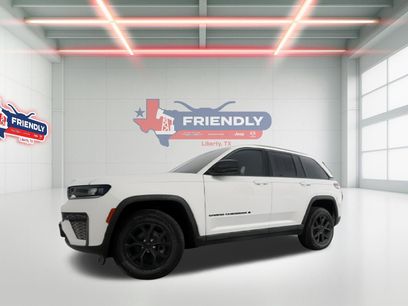 New 2026 Jeep Grand Cherokee Laredo