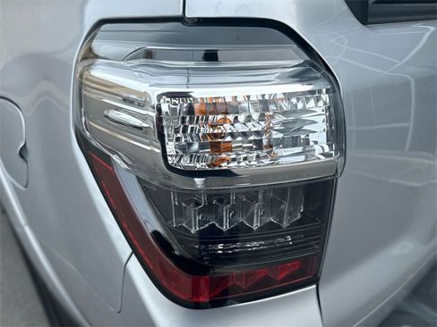 Used 2023 Toyota 4Runner TRD Off-Road Premium image 27