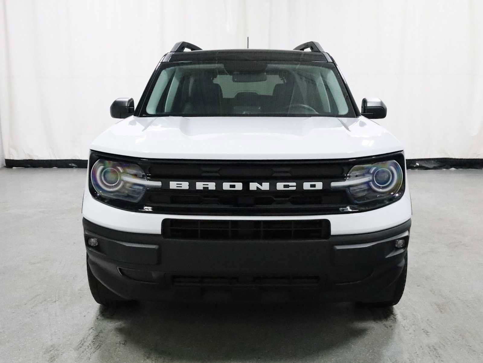 Used 2022 Ford Bronco Sport Outer Banks w/ Tech Package AWD/4WD image 14
