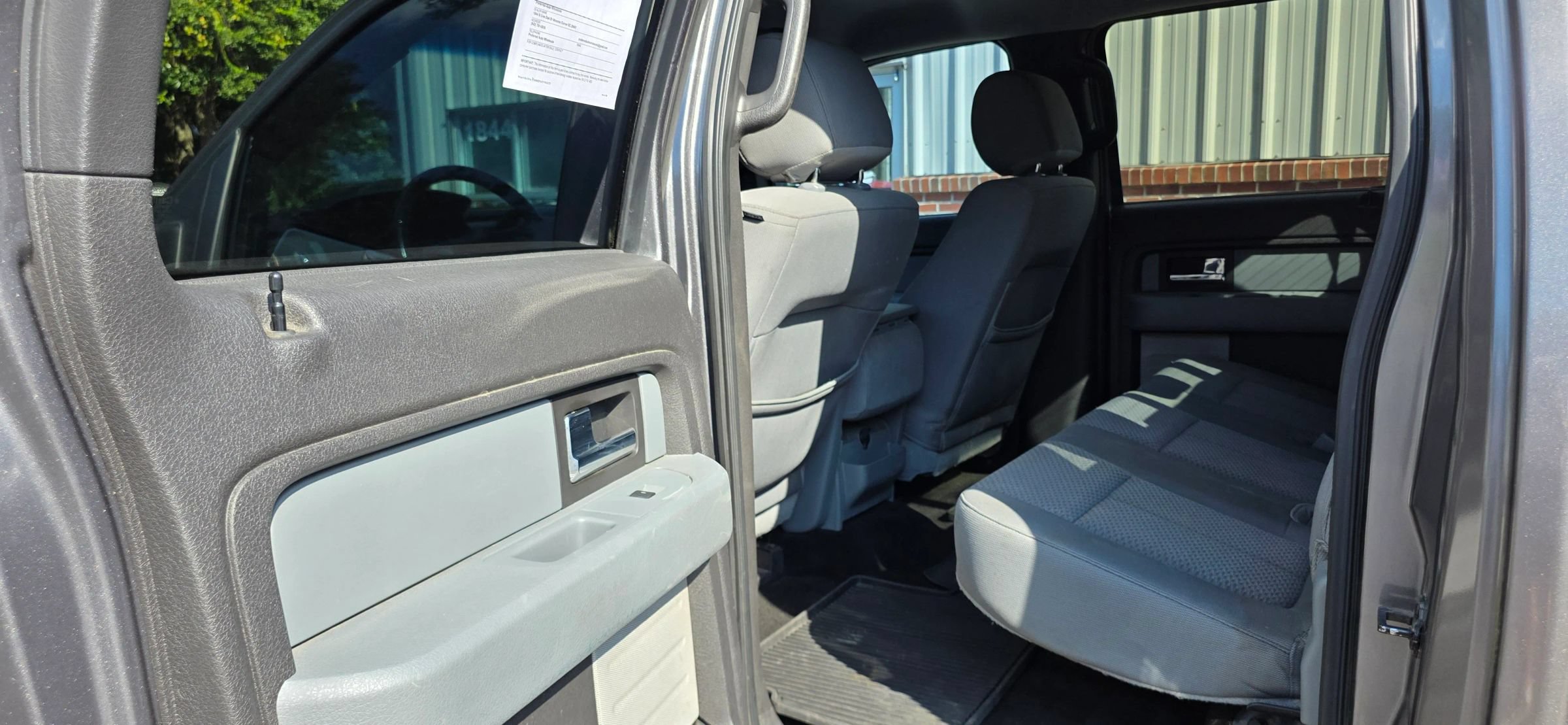 Used 2013 Ford F150 XLT w/ Luxury Equipment Group RWD image 20