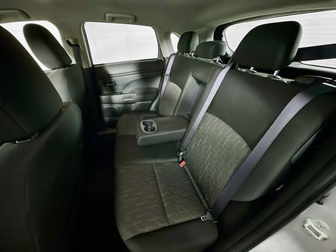 Used 2025 Mitsubishi Outlander Sport SE image 25