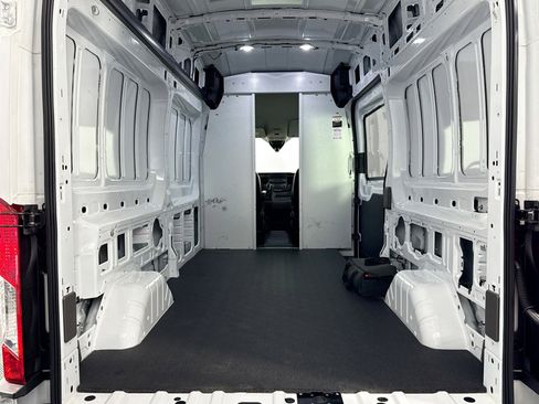 Used 2023 Ford Transit 350 148 High Roof RWD image 33