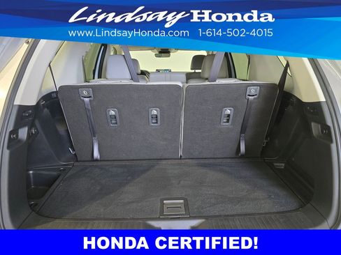 Certified 2025 Honda Pilot EX-L image 9