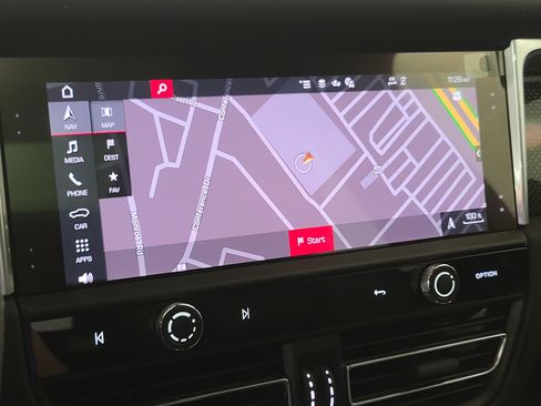 New 2026 Porsche Macan GTS image 22