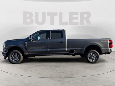 New 2026 Ford F350 Lariat image 2