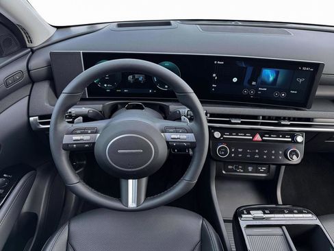 New 2026 Hyundai Tucson Limited image 17