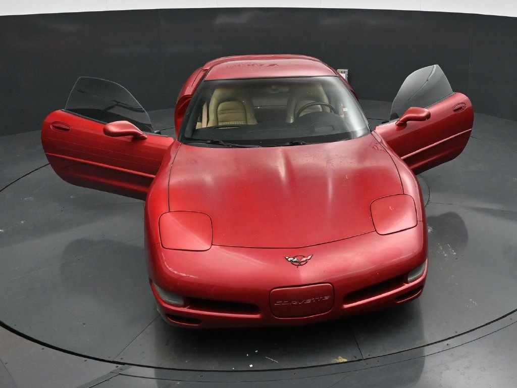 Used 2004 Chevrolet Corvette Coupe w/ Roof Package RWD image 34