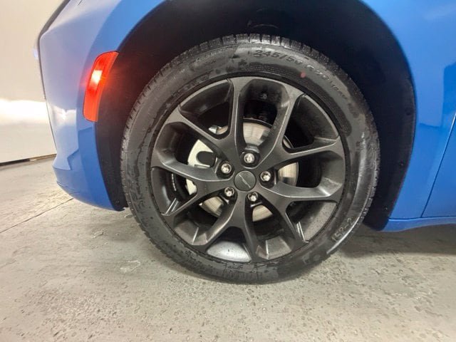 New 2027 Chrysler Pacifica Select FWD image 10