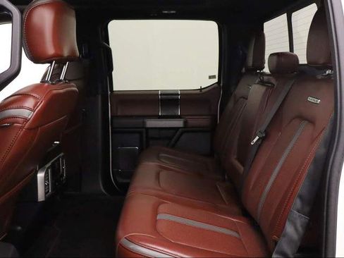 Certified 2019 Ford F150 Platinum w/ Equipment Group 701A Luxury image 5