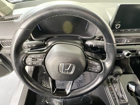 Used 2022 Honda Civic EX image 11