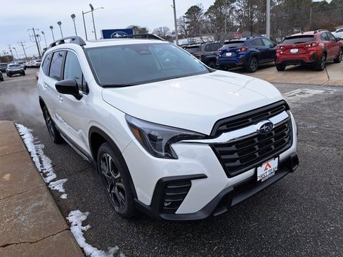 New 2026 Subaru Ascent Limited image 8