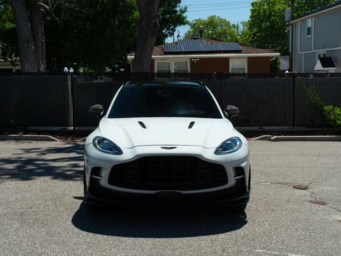 Used 2023 Aston Martin DBX 707 AWD/4WD image 35